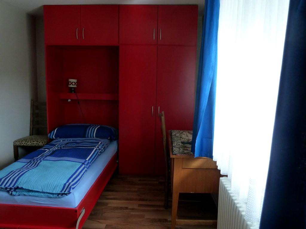 Backpackers Gasthaus Post Willisau Pokoj fotografie